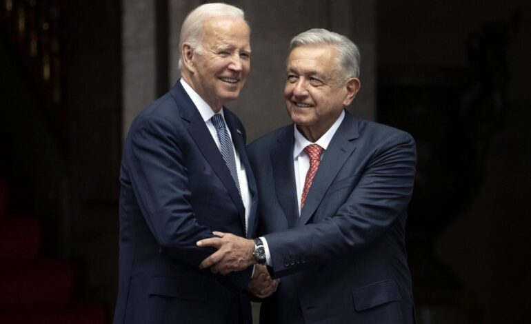 AMLO anuncia llamada con Biden para tratar asuntos migratorios