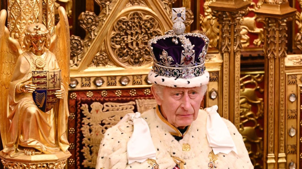 El rey Carlos III será tratado por un problema de próstata