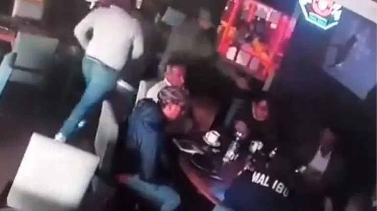 Sicarios asesinan a empresario en restaurante de Aguascalientes
