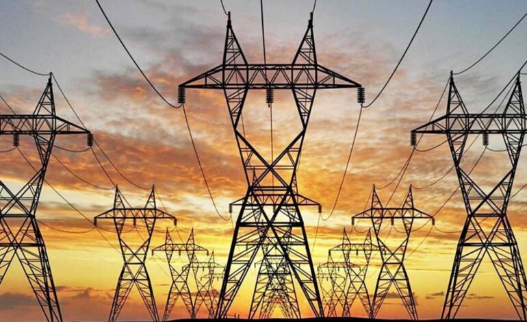 SCJN declara inconstitucional reforma eléctrica de AMLO