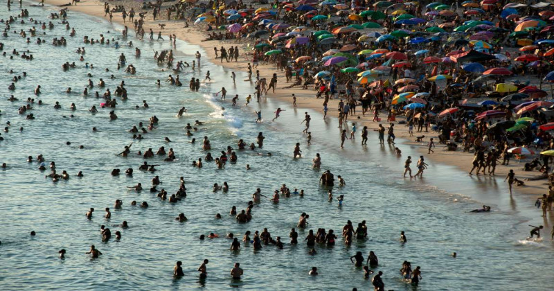 Brasil marca récord de sensación térmica de 62.3 °C en Río Janeiro; así se ven playas