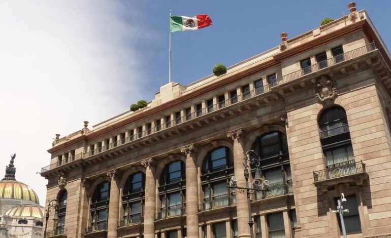 Banxico mantiene tasa de interés en 11% ante presiones inflacionarias
